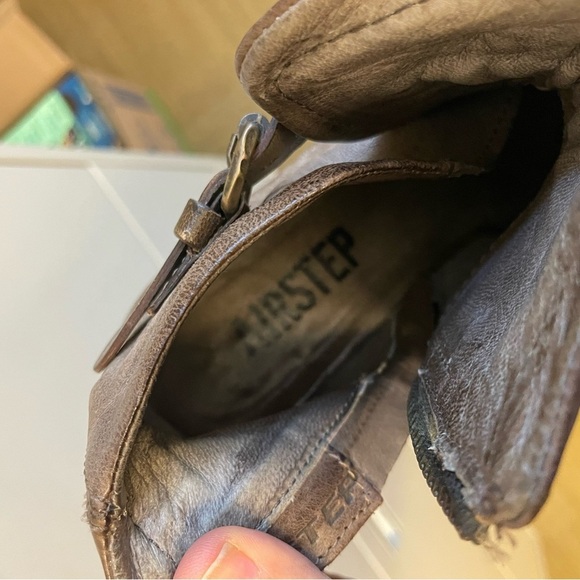 A.S. 98 Airstep Italian leather short 1" heeled tan w buckle short bootie s 6.5 - Picture 9 of 9